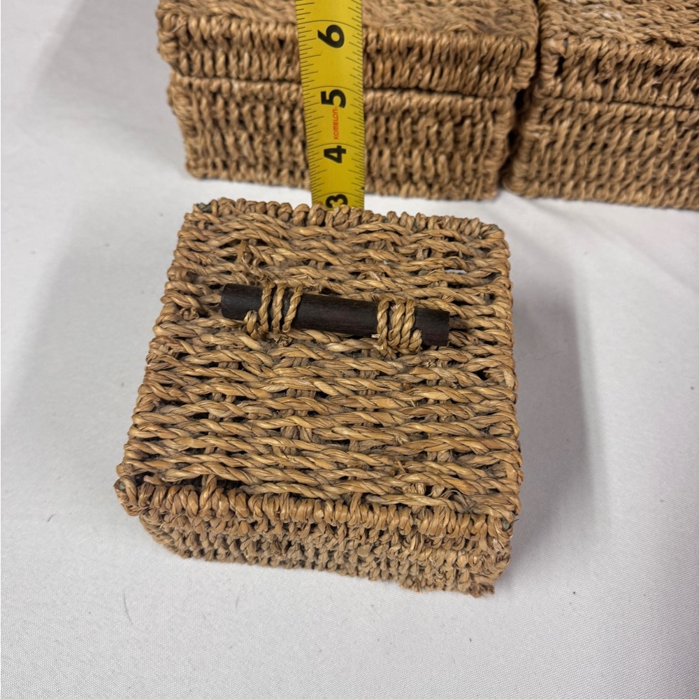 Set of Seagrass Storage Baskets - Picture 8 of 16
